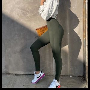 Naked wardrobe snatched to the side leggings